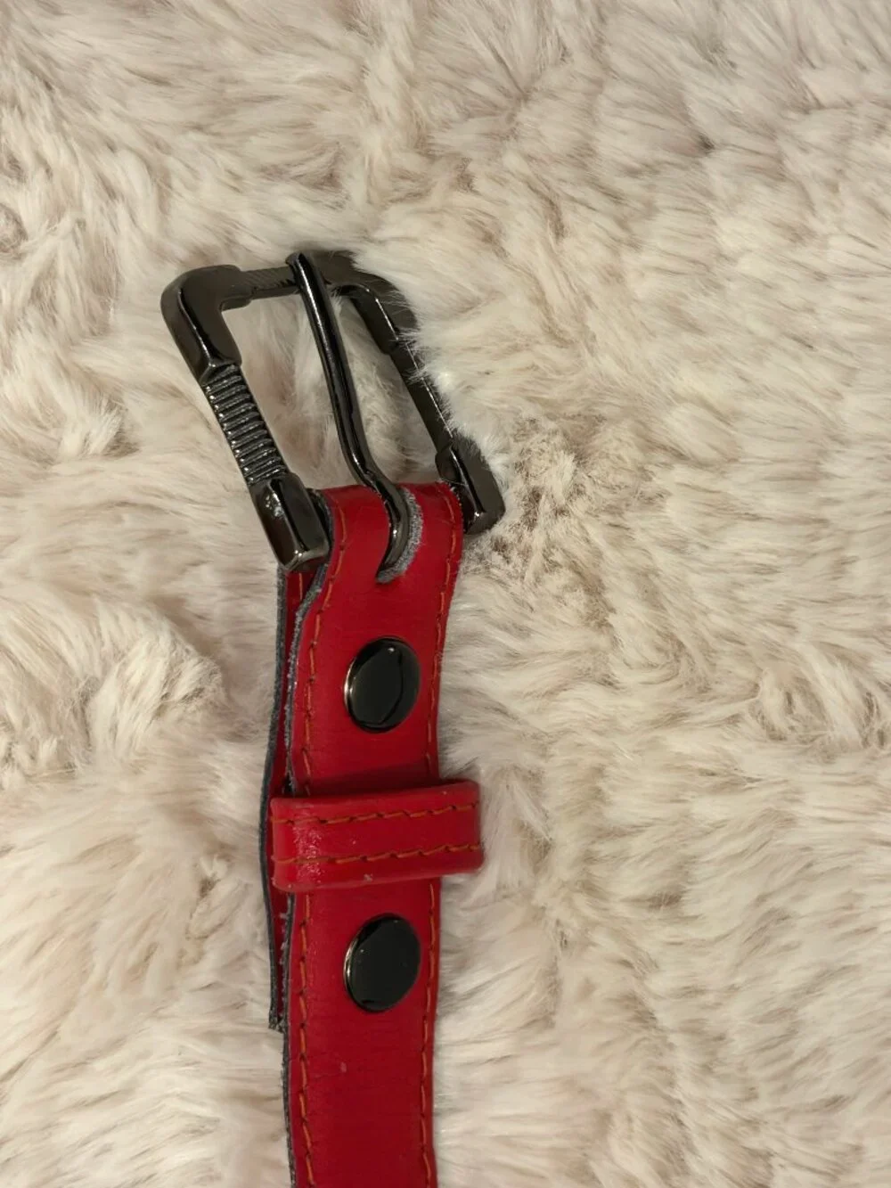 Red Skinny Belt Gunmetal Industrial Carabiner Buckle Snap‎ On Punk Indie Sleaze